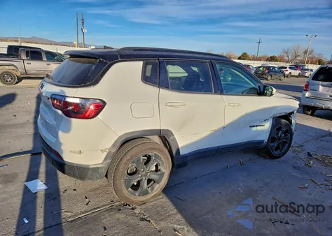 2021 Jeep Compass Latitude из США, поврежденный, VIN 3C4NJDBB2MT586539